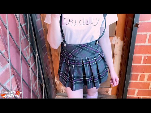 ❤️ 女学生深深地吸吮她的鸡巴，代替上课做爱 ❤️ Super porn❤