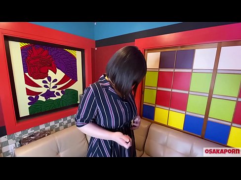 ❤️ 日本可爱的大奶子用性玩具自慰并达到高潮。她在采访中谈到了她的性交经历。巨大的乳房和多毛的阴部大声呻吟。奥萨卡波恩 ❤️ Super porn❤